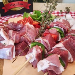 Veal Souvlaki/ Skewer with Tomato, Peppers and Onions